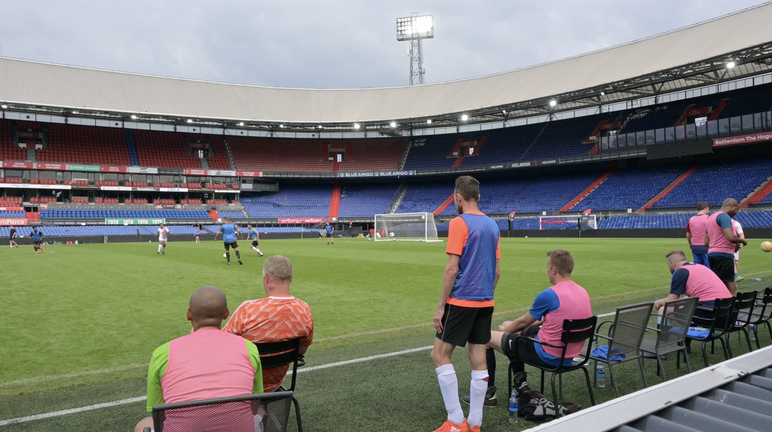 Samen werken, Samen sporten: een dagje in de Kuip